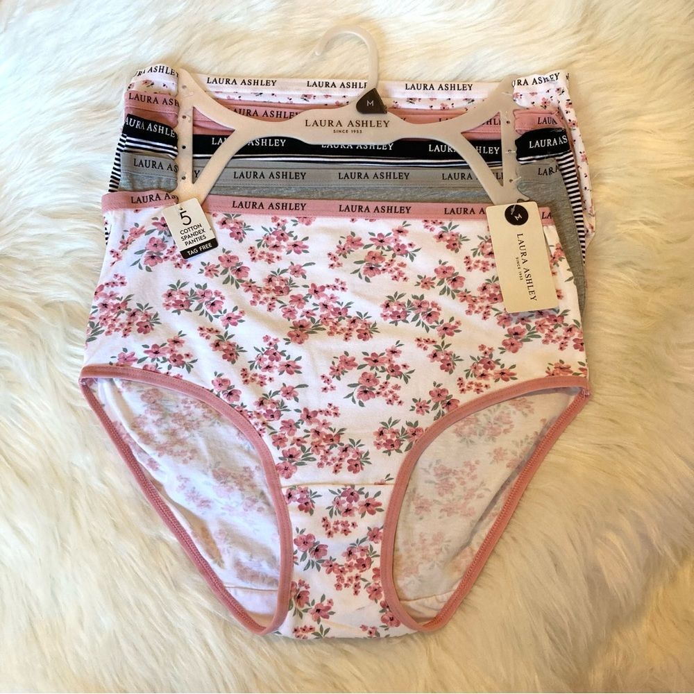 Laura Ashley 5 Pair of Brief Panties Size Medium NWT Pink Floral Cottagecore
